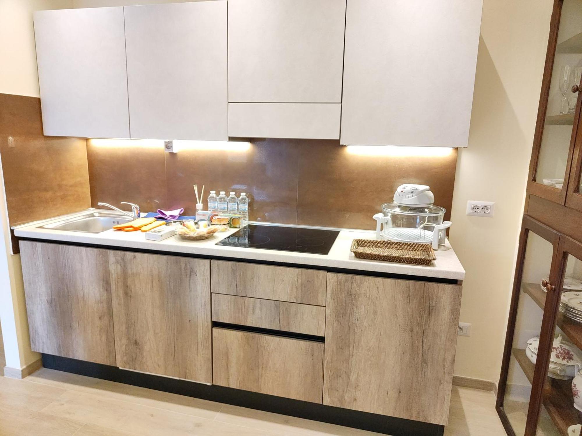 La Suite Di San Rufino - Myassisisuite Appartamenti - A 13 Minuti Da San Francesco - 2 Letti Matrimoniali-Centrale Esterno foto