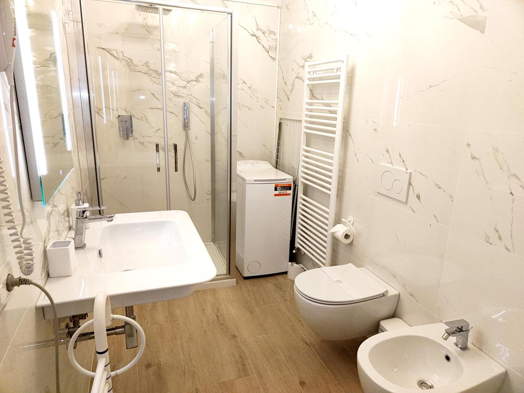 La Suite Di San Rufino - Myassisisuite Appartamenti - A 13 Minuti Da San Francesco - 2 Letti Matrimoniali-Centrale Esterno foto